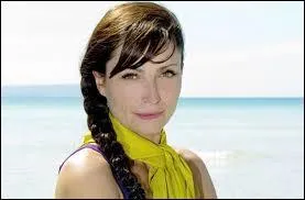 Comment s'appelle cette candidate ?