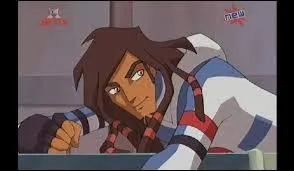 Quel est le cadeau de Tia lors de son anniversaire ?