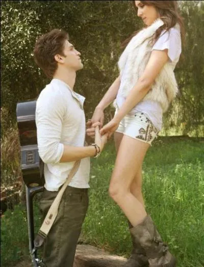 Qui a habité au lycée car il n'avait pas de maison ?