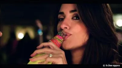 Quelle marque de boissons gazeuses a pour slogan "What did you expect ?" ?