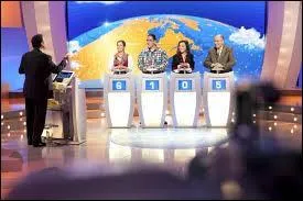 Par quel animateur est présentée l'émission "Questions pour un champion" ?