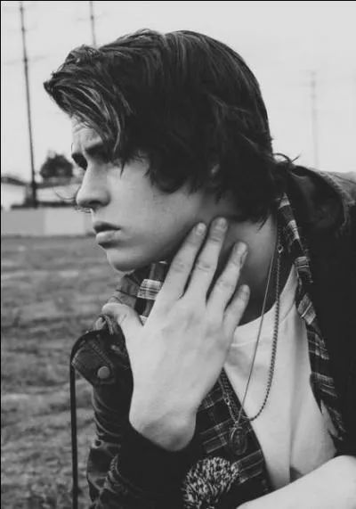 Quel est son deuxième prénom ?