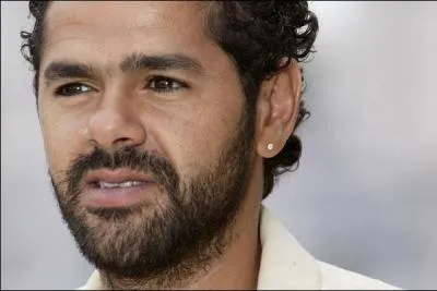 Comment s'appelle cette star/com&eacute;dien ?