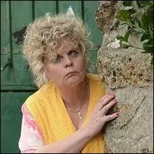 Quelle spécialité culinaire, Christiane Potin fait goûter à Lucas et Fabienne lorsqu'elle vit chez eux ?