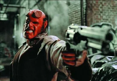 Quel est le nom de cet antihéros adapté d'un comic américain et que l'on retrouve dans un film de Guillermo Del Toro sorti en 2004 ?