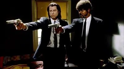 "What does Marcellus Wallace look like ?". Quand ces deux gros bras vous posent la question vous savez ce qu'il ne faut pas répondre. Dans quel film de Quentin Tarantino retrouvons-nous nos deux antihéros Jules Winnfield et Vincent Vega ?