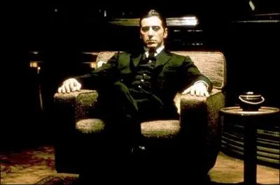 Michael Corleone ou l'histoire d'un mafieux ne pouvant prétendre à la succession de son impitoyable famille. Dans quel film ce célèbre personnage est-il interprété par Al Pacino ?