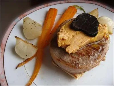 Quelle appellation porte ce filet de boeuf surmonté d'une tranche de foie gras ?