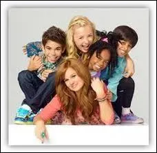 Combien d'enfants la famille Ross a-t-elle adopté ?