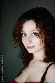 Comment s'appelle la copine de Clem ?