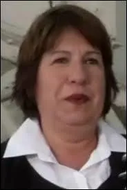 Comment s'appelle la prof principale de Clem ?