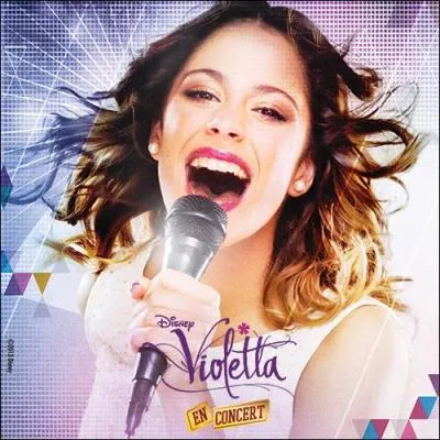 Dans quel pays Violetta en concert s'est-elle produite ?