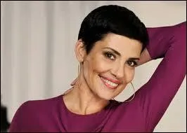 Dans quelle &eacute;mission pr&eacute;sent&eacute;e et jug&eacute;e par Christina Cordula, 5 filles s'affrontent-elles dans un concours de mode ?