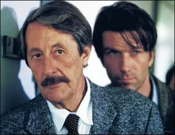 Je suis une série TV mettant en scène "le commissaire Venturi" :