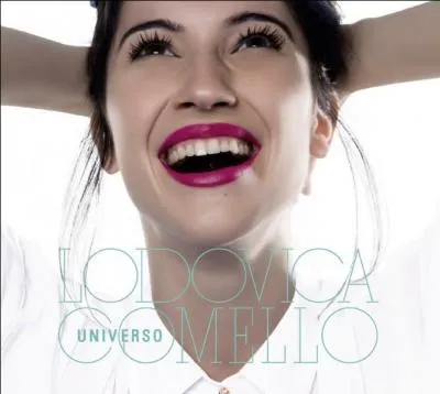 Que possède de plus l'édition Deluxe du CD ?