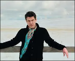 Comment s'appelle un album studio de Marc Lavoine sorti en 1999 ?