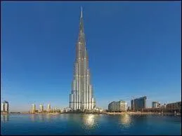 Dans quelle ville se situe le plus haut gratte-ciel du monde ?