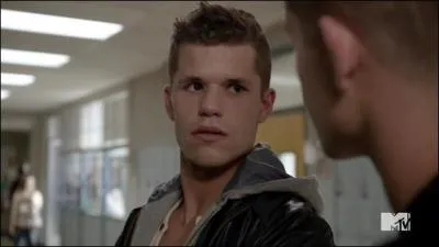 Quel est le nom de cet acteur ?