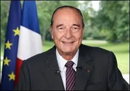 Qui était le cinquième président de la 5e République ?