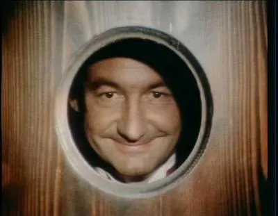 "La Minute nécessaire de monsieur Cyclopède" est une émission de télévision humoristique créée en 1982. Elle est présentée par Pierre Desproges.