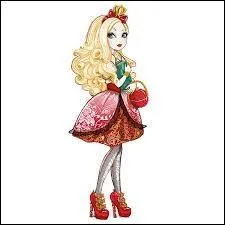 Qui s'est présentée face à Apple White aux élections ?