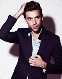 Quel titre de son prochain album Mika a-t-il révélé en 2014 ?