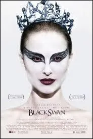 Quelle actrice a joué Nina Sayers dans "Black Swan" ?