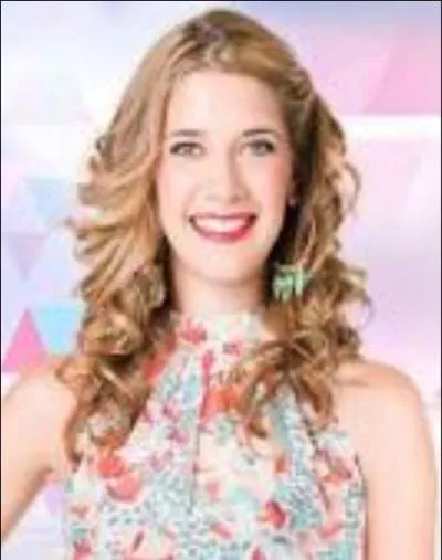 Qui est la tante de Violetta ?