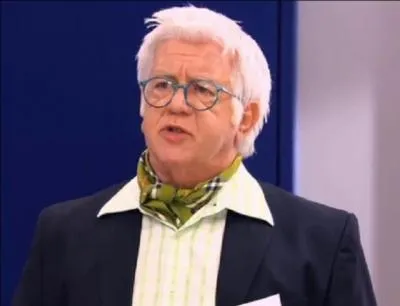 Qui est le grand-père de Violetta ?