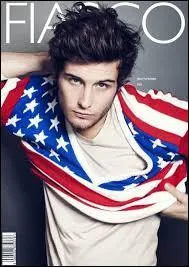 Comment s'appelle ce personnage ?