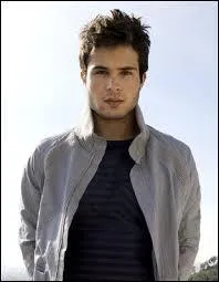 Comment s'appelle ce personnage ?