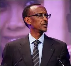 Paul Kagamé, le président de la République du Rwanda depuis 2000 est un militaire.