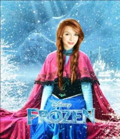 Le second prénom de cette actrice et chanteuse est Marie. Sur cette image, vous pouvez la voir coiffée et habillée comme Anna. En cliquant sur la bonne image, vous allez faire sa connaissance.