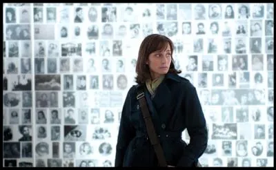 Qui est (sont) le(s) réalisateur(s) d'"Elle s'appelait Sarah" ?