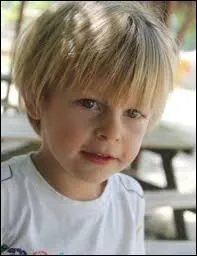 Comment s'appelle son fils ?