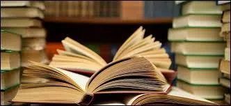 Littérature française (Titres) - Cochez l'intrus, s'il y en a un.