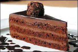 Quelle affirmation concernant le chocolat noir est fausse ?