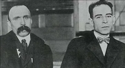 Joan Baez a chanté ''Here's to You'' en l'honneur de Sacco et Vanzetti qui sont restés célèbres car en 1927...