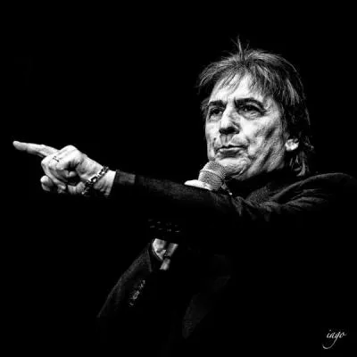 Quel personnage Serge Lama a-t-il incarné dans une comédie musicale ?