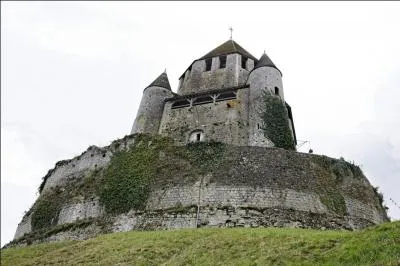 Dans quel département ne pourrez-vous pas vous rendre directement à partir de celui de la Seine-et-Marne sans être obligé de passer par un autre ?