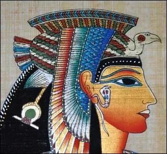 En Egypte antique, pour qu'un pharaon n'accède pas à l'éternité une fois décédé, on effaçait toute trace de lui. On martelait les hiéroglyphes de son nom, brisait ses statues et on supprimait toute référence au pharaon dans les textes. Quelles statues et quelles références de Hatchepsout connurent ce destin ?