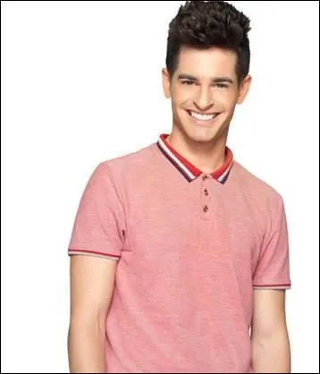 Quel est le nom de famille d'Andrés ?