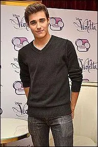 Petit ami de Violetta, le plus beau !