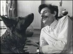 Comment s'appelle la chanson de Jean Ferrat où il rend hommage à son chien ?