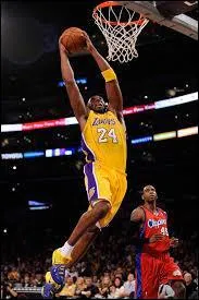 Quel est ce sportif célèbre sur la photo ?