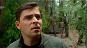 Dans combien d'épisodes est-il apparu dans "Stargate SG-1" ?