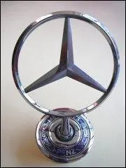 Quelle est la signification du logo étoile de la firme automobile Mercedes ?