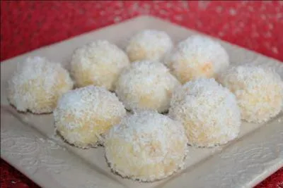 Comment appelle-t-on ces pâtisseries marocaines à base de noix de coco ?