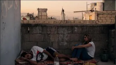 BO du film "Les Chebabs de Yarmouk" - Ici le camp Yarmouk - Reem Kelani chante le po&egrave;me &eacute;crit par... po&egrave;te palestinien du camp Yarmouk.