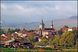 Nous nous rendons à Nomeny. Village de Meurthe-et-Moselle, il se situe en région ...